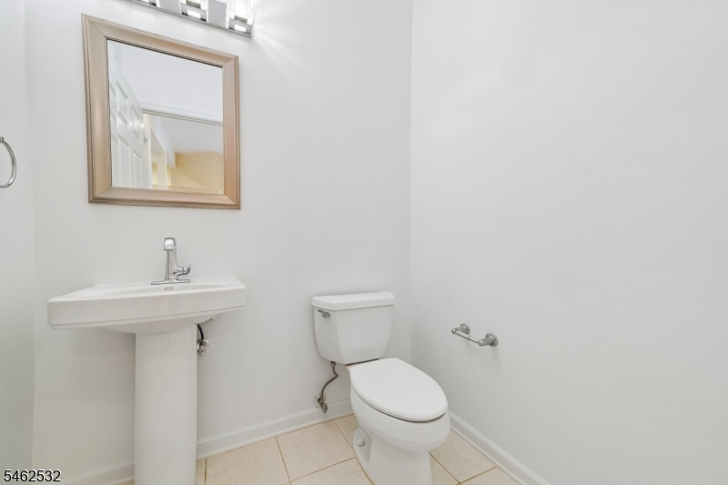505 Regal Blvd Property Photo 14