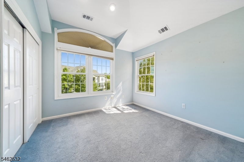 505 Regal Blvd Property Photo 22