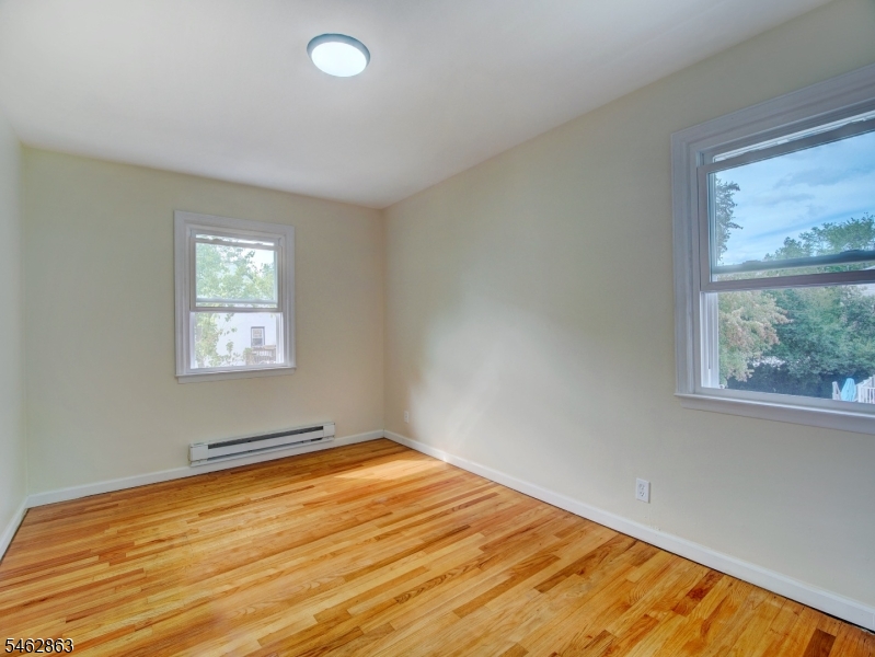 46 Hobson St 2 Property Photo 6