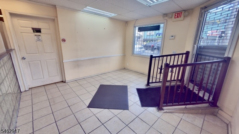 294 Broadway Property Photo 2