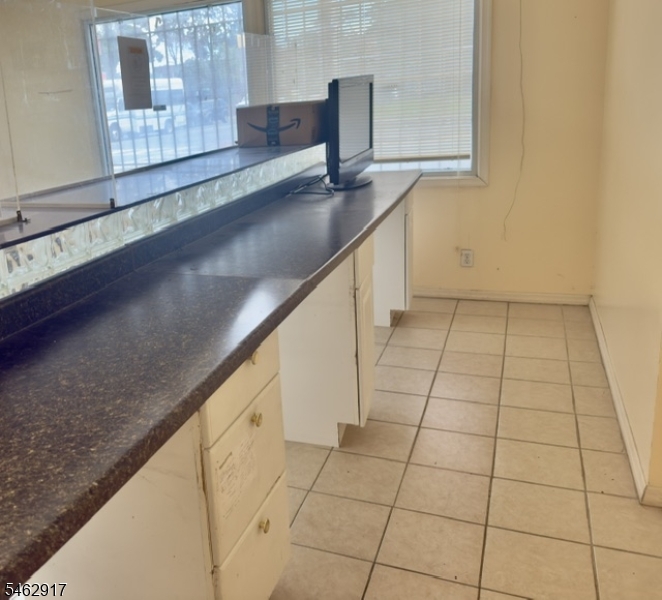 294 Broadway Property Photo 4