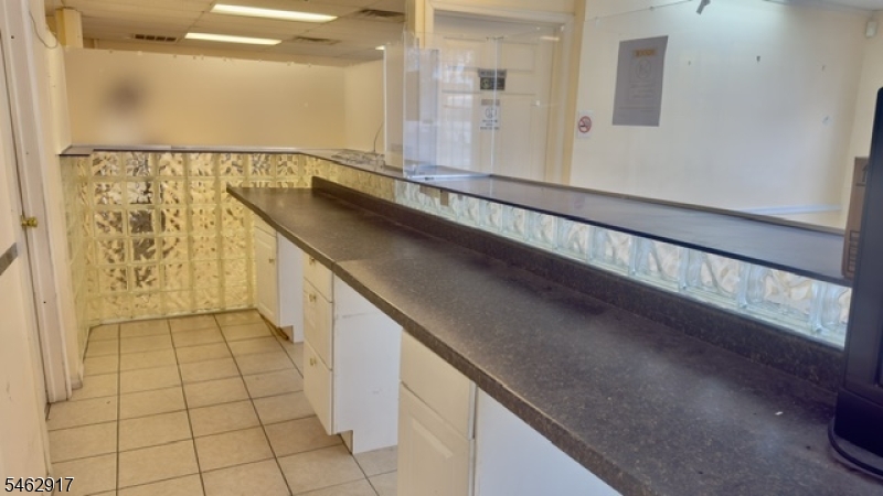 294 Broadway Property Photo 6