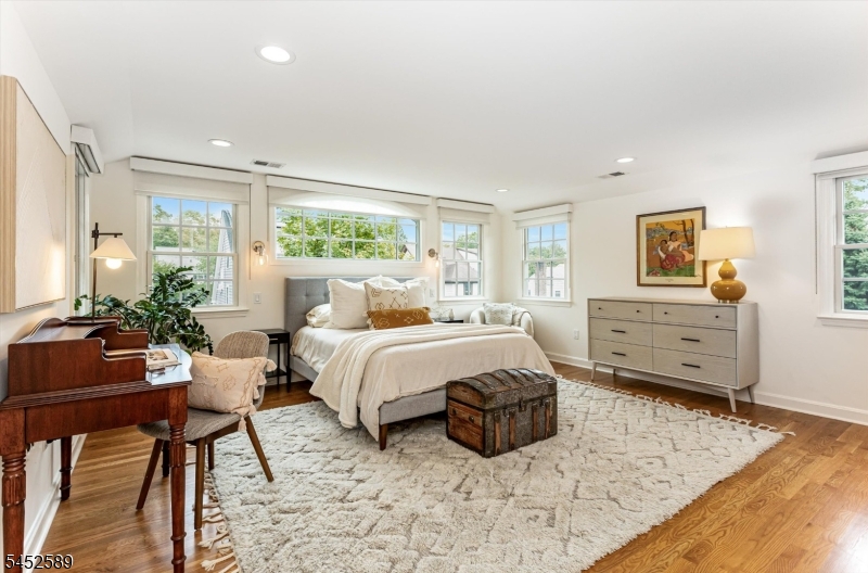 9 Garthwaite Ter Property Photo 20