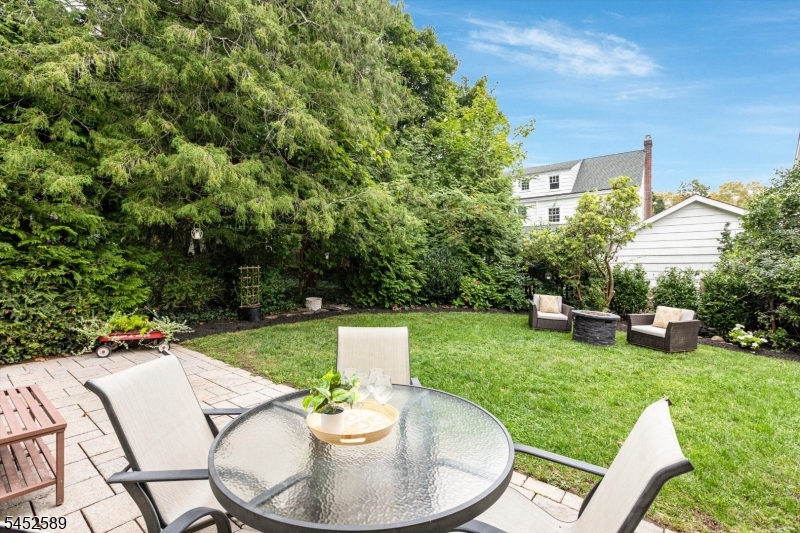 9 Garthwaite Ter Property Photo 39