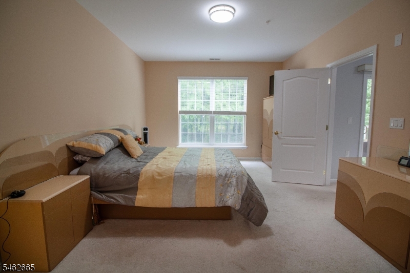 2202 Avery Ct Property Photo 17