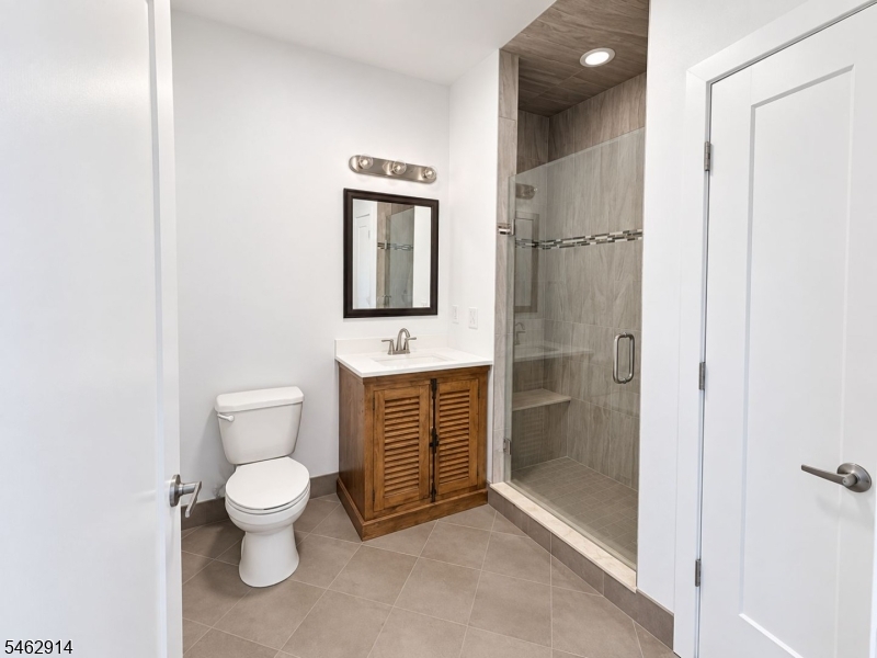1317 North Ave 204 Property Photo 12