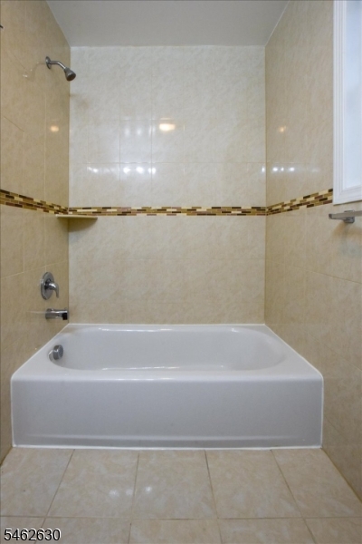 28 Davis St Property Photo 32