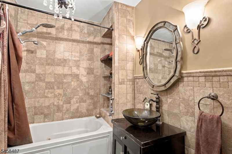 452 North Ave Property Photo 34