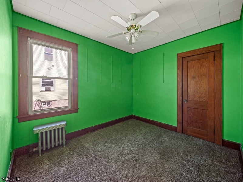 411 Hazel St Property Photo 11