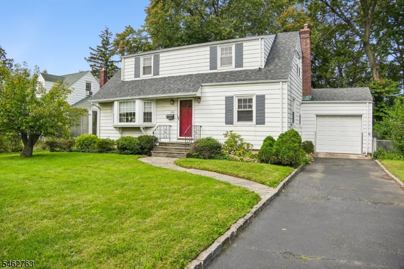 926 Steib Ter Property Photo 1