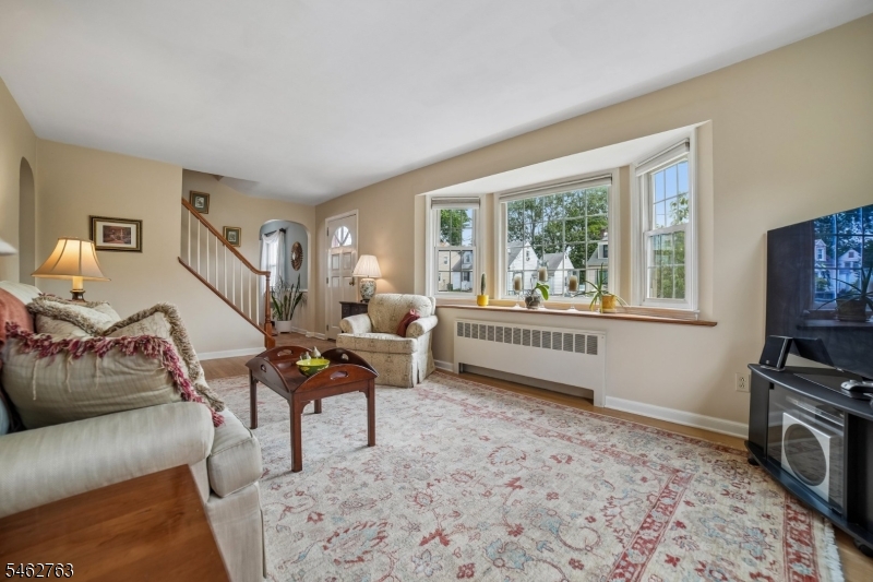 926 Steib Ter Property Photo 3