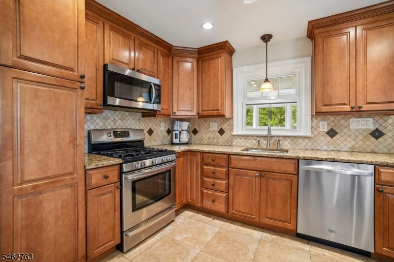 926 Steib Ter Property Photo 7