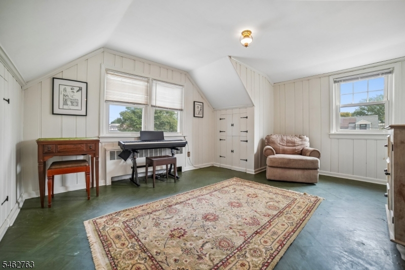 926 Steib Ter Property Photo 16