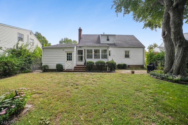 926 Steib Ter Property Photo 21