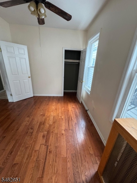 1083 Grove St Property Photo 8
