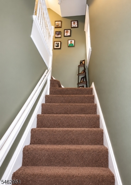 1083 Grove St Property Photo 23