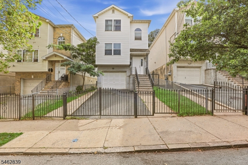 236 Avon Ave Property Photo 1