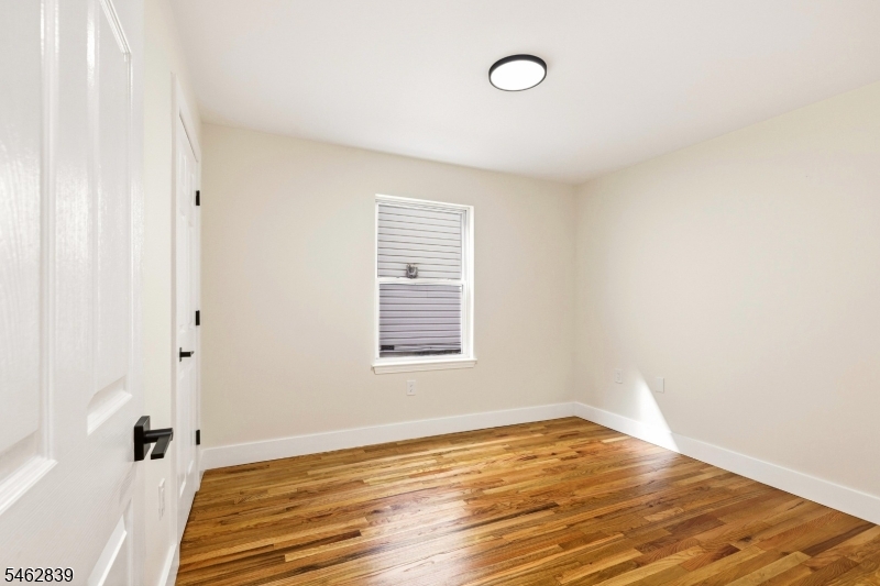 236 Avon Ave Property Photo 14