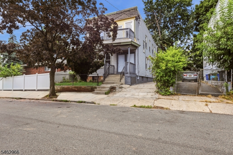 407 Chadwick Ave Property Photo 1
