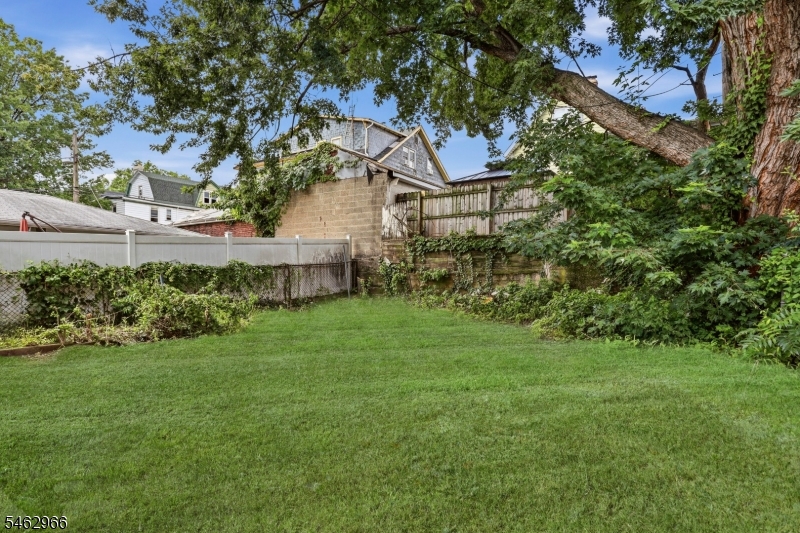 407 Chadwick Ave Property Photo 37