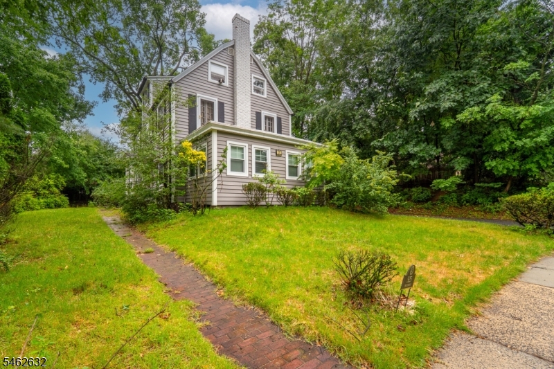525 Page Ter Property Photo 1