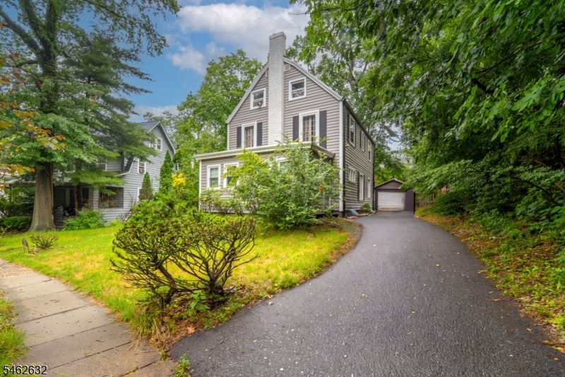 525 Page Ter Property Photo 2
