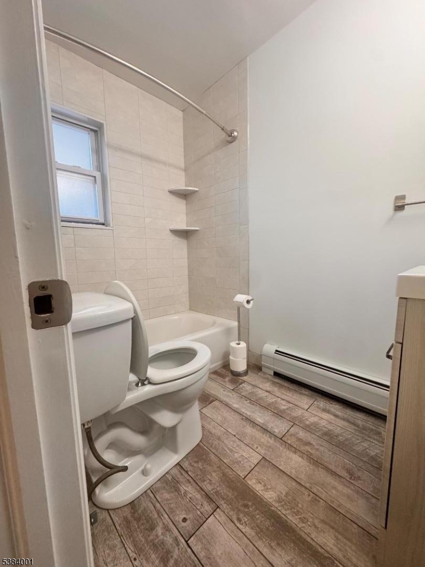 1118 Valley 2a Property Photo 7
