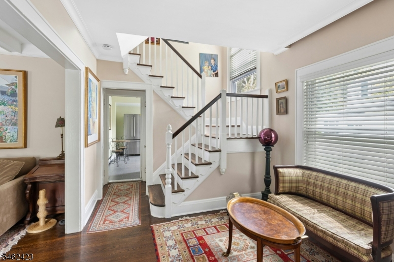 1103 Kensington Ave Property Photo 4