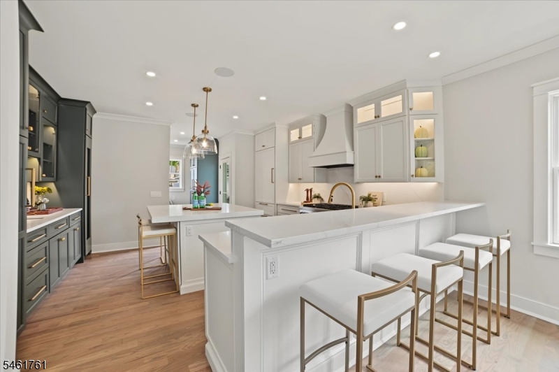 30 Peapack Rd Property Photo 6