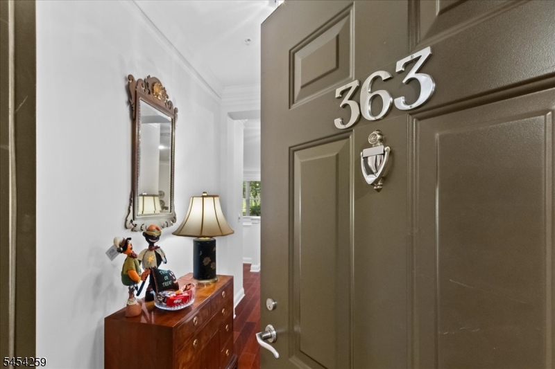 363 Victoria Drive 363 Property Photo 2