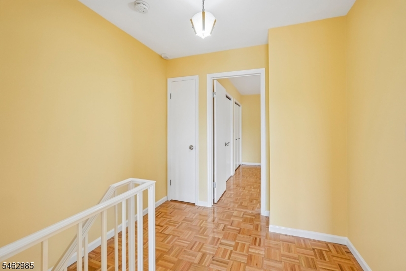 33 Aycrigg Ave Property Photo 18