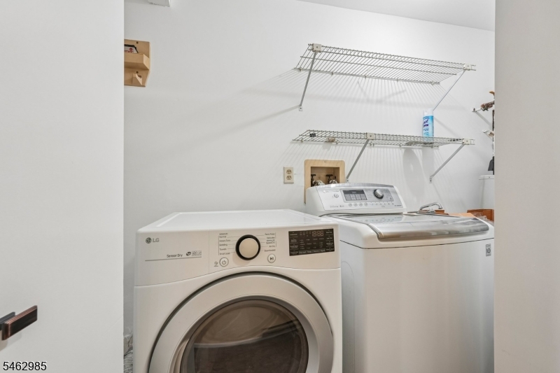 33 Aycrigg Ave Property Photo 43