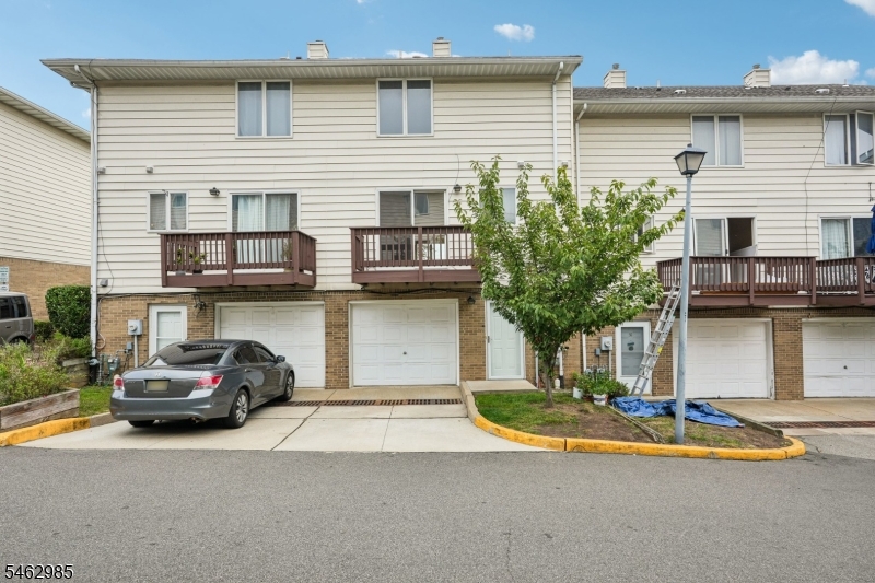 33 Aycrigg Ave Property Photo 44