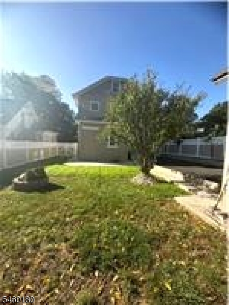 21 Harmon Pl Property Photo 29