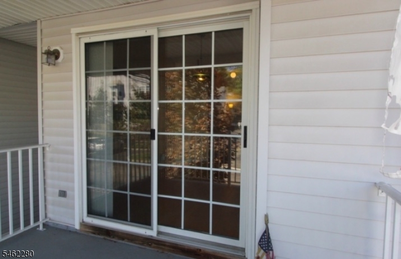 911 Hawley Ct Property Photo 17