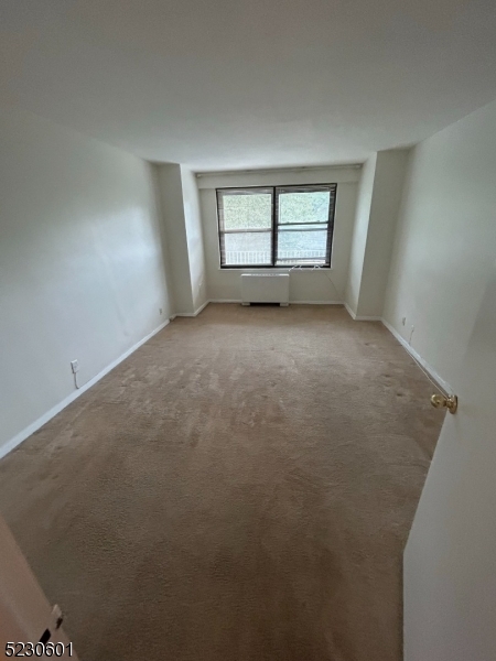 285 Aycrigg Ave 3d Property Photo 19