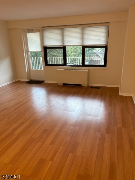 285 Aycrigg Ave 3d Property Photo 31