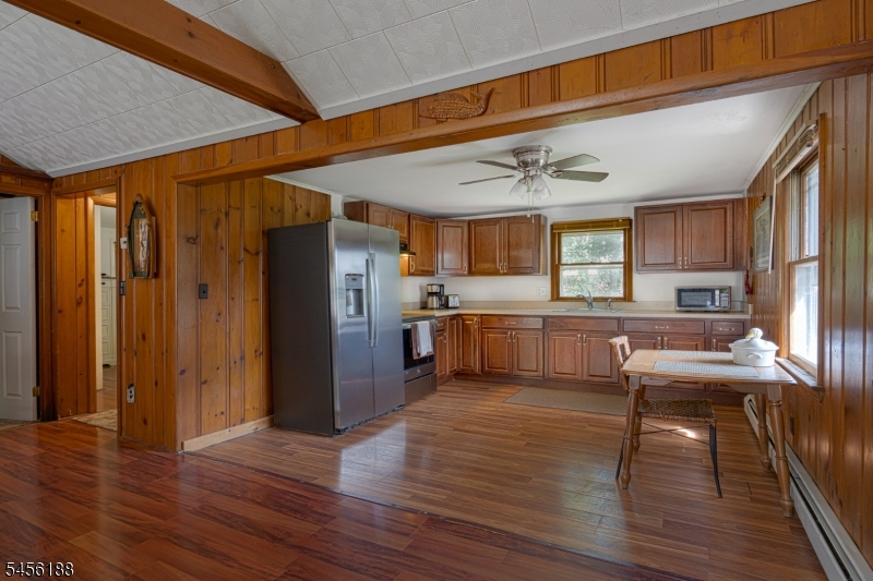103 Breakneck Rd Property Photo 8