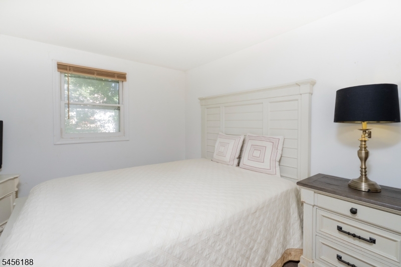 103 Breakneck Rd Property Photo 11