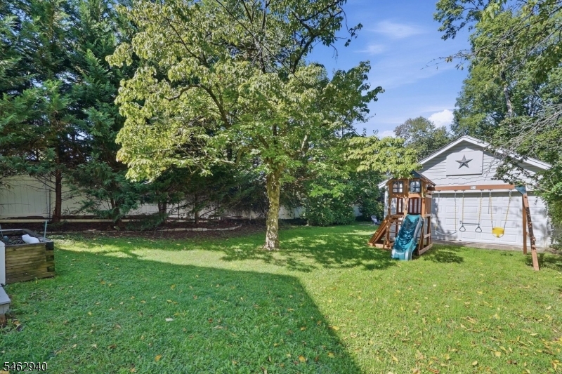 73 Riggs Pl Property Photo 18