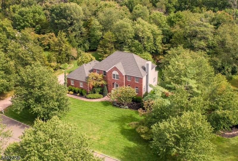 79 Bernard Dr