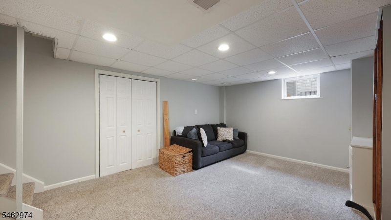2292 Sunrise Ct Property Photo 30