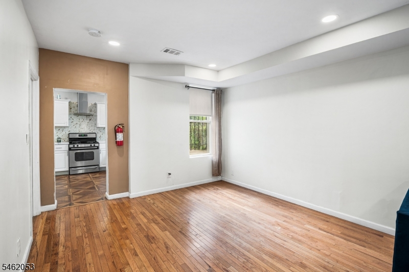 37 Emmet St 37 Property Photo 8