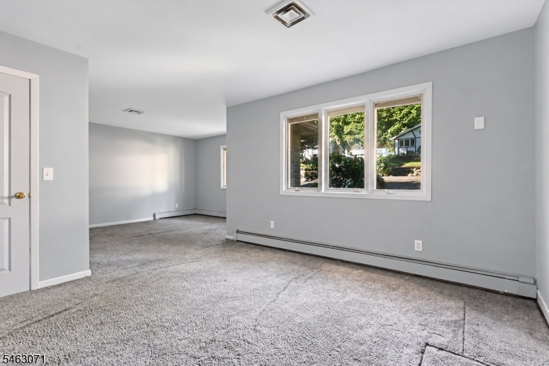 7 Banta Rd Property Photo 11
