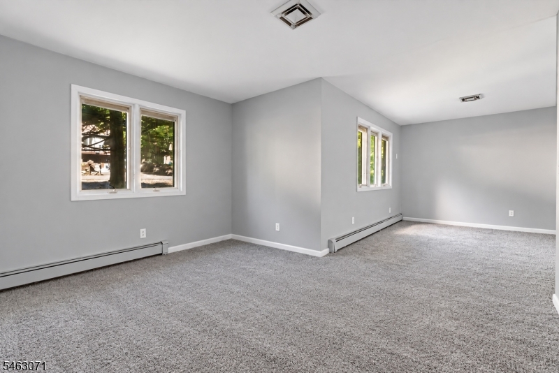 7 Banta Rd Property Photo 12