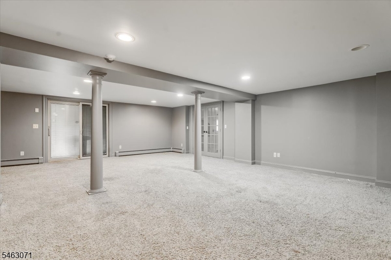 7 Banta Rd Property Photo 24