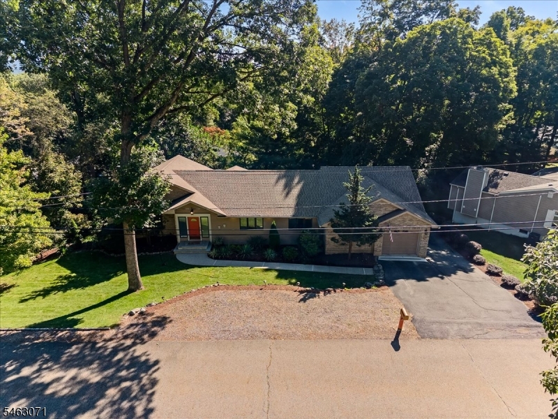 7 Banta Rd Property Photo 33