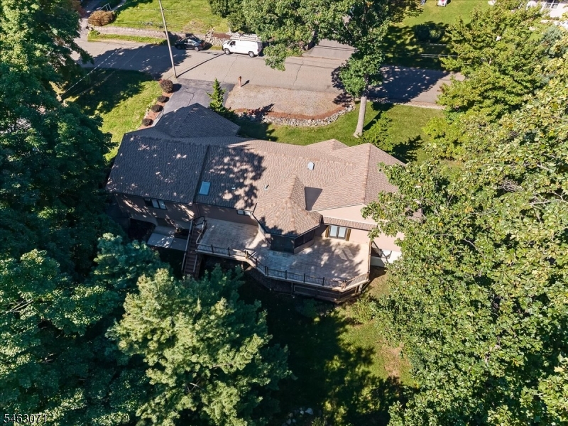 7 Banta Rd Property Photo 34