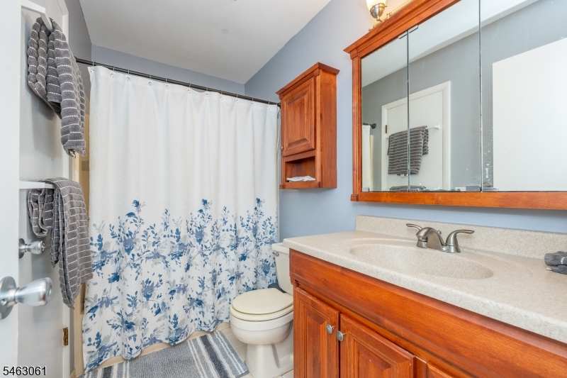 20132 Westview Property Photo 22