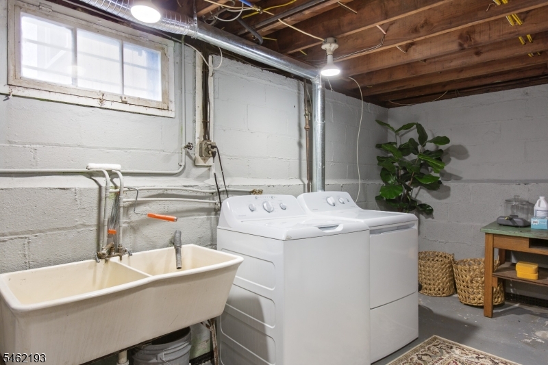 604 Spruce Ave Property Photo 18